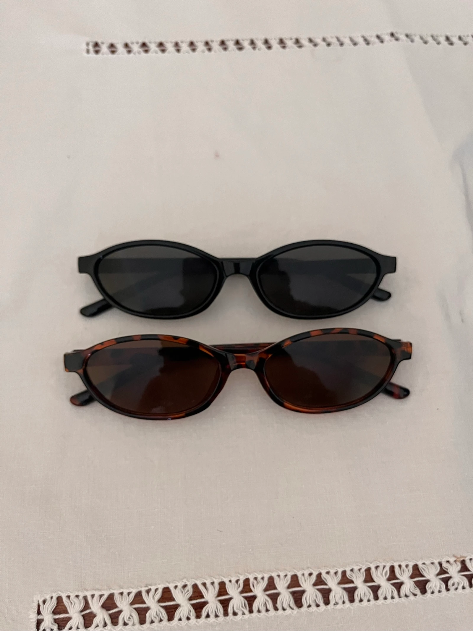 2 óculos de sol vintage 